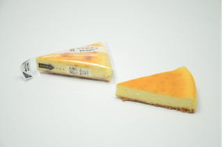 ハーゲンダッツ「デコレーションズ チーズベリークッキー」ほか:新発売のおやつ