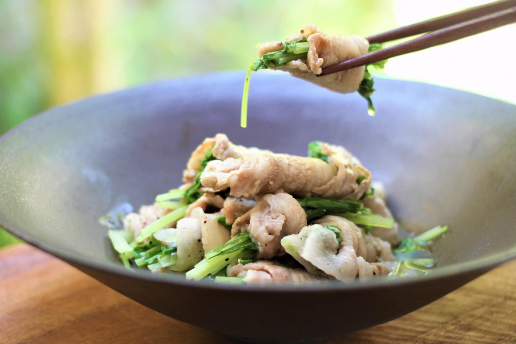 コンロを使わず1品完成! 電子レンジだけで作れるお手軽レシピをご紹介