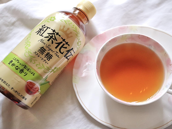 大人なスッキリで気分和らぐ♡ 紅茶花伝に無糖ストレートティーが登場!