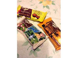 「ハワイアンホース マカデミアナッツ クランチチョコレート 袋2粒」のクチコミ画像 by いもぞんさん