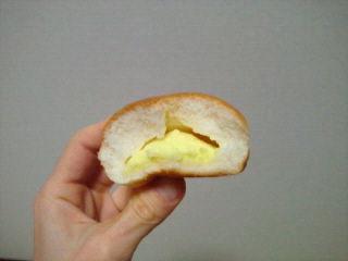 「ヤマザキ クリームパン 袋4個」のクチコミ画像 by やっぺさん