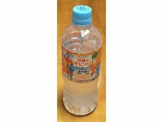 「サントリー 南アルプスの天然水＆朝摘みオレンジ ペット550ml」のクチコミ画像 by エリリさん