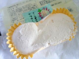 「ファミリーマート Sweets＋ チーズ極まるレアチーズ 袋1個」のクチコミ画像 by レビュアーさん
