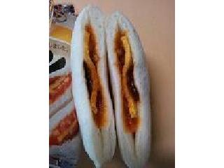 「ヤマザキ ランチパック 玄米オムシチュー風味 袋2個」のクチコミ画像 by かんにゃまんさん