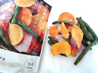 「ローソン NL 4種の野菜チップス 袋32g」のクチコミ画像 by レビュアーさん