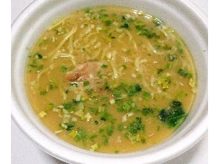 「北斗食品 とんこつ醤油ラーメン カップ164g」のクチコミ画像 by つなさん