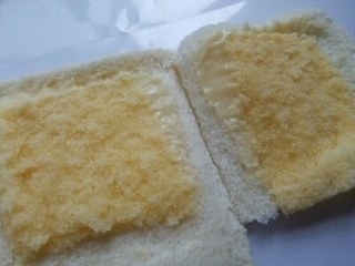 「ヤマザキ ランチパック チーズケーキ風 袋2個」のクチコミ画像 by いちごみるうさん