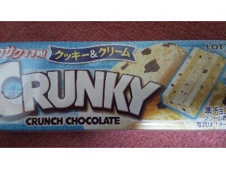 「ロッテ クランキー クッキー＆クリーム スリムパック 箱10枚」のクチコミ画像 by ﾙｰｷｰｽﾞさん