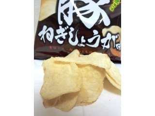 「山芳製菓 ポテトチップス 豚ねぎしょうが味 袋73g」のクチコミ画像 by レビュアーさん