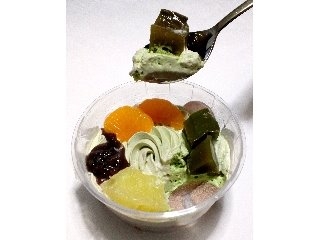 「ローソンストア100 happiness from Sweets 涼味抹茶」のクチコミ画像 by つなさん