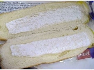 「Pasco おいしいシューロール 北海道ミルク 袋1個」のクチコミ画像 by ちゃちゃさん