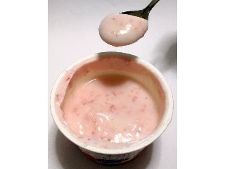 「雪印メグミルク ミルクのうるおいヨーグルト いちじく＆ざくろ カップ110g」のクチコミ画像 by つなさん