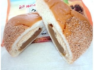 「神戸屋 和栗クリームパン 袋1個」のクチコミ画像 by レビュアーさん
