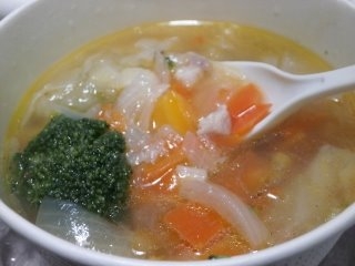 「ファミリーマート 1／2日分の野菜が摂れるスープ」のクチコミ画像 by にょろリさん
