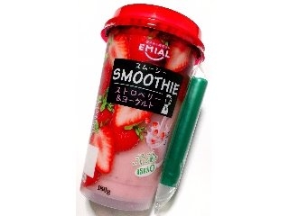 「エミアル SMOOTHIE ストロベリー＆ヨーグルト カップ180g」のクチコミ画像 by つなさん