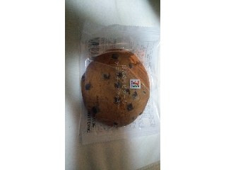「セブンプレミアム ほんのりビターなチョコチップクッキー 袋1枚」のクチコミ画像 by ﾙｰｷｰｽﾞさん