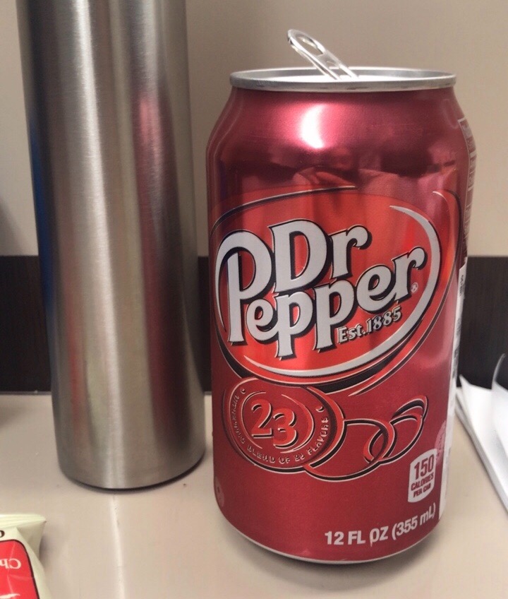 「ドクターペッパー 缶350ml」の商品情報