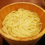 「丸亀製麺 釜揚げうどん」のクチコミ画像 by モーパパさん
