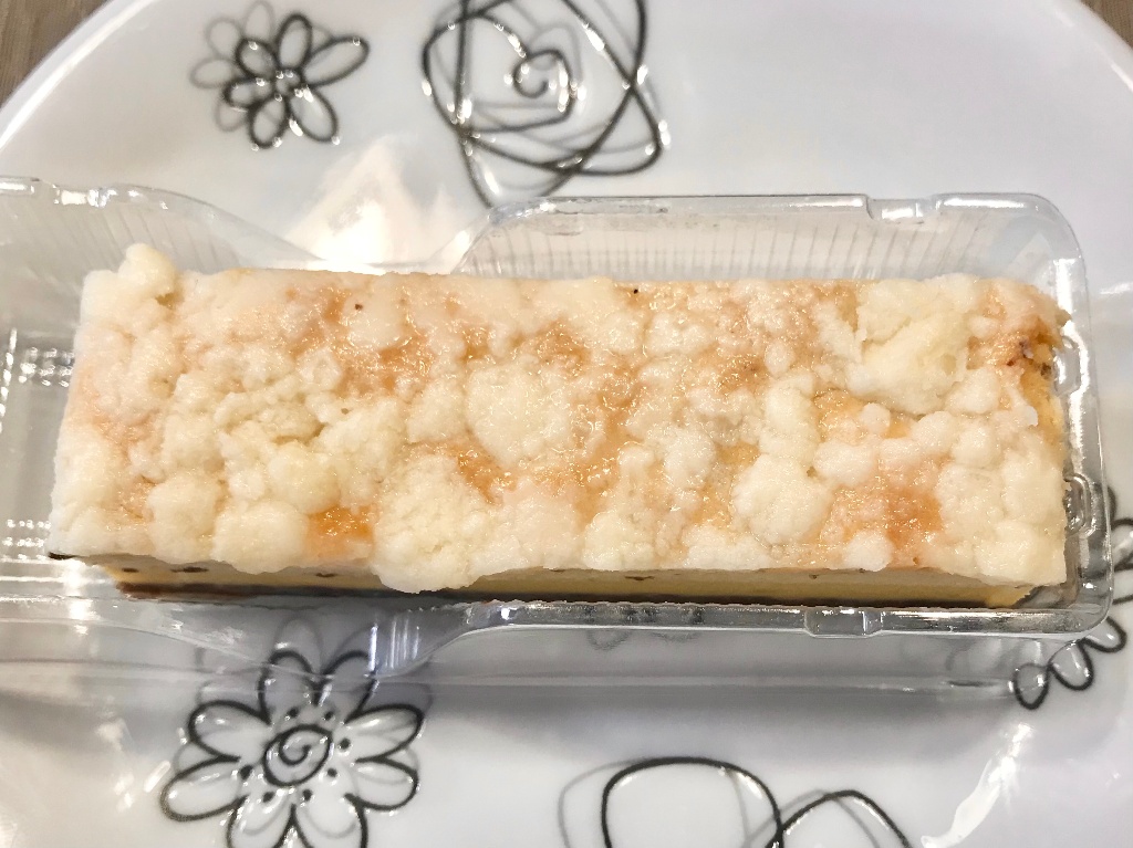 「セブンイレブン 4層仕立てのレーズンフロマージュ アイアシェッケ」の商品情報