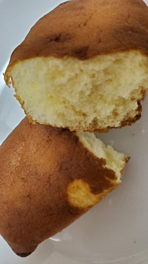 【低評価】「【不合格】全国のカステラに謝れ!!💢😫👊💥 島川製菓 ミルクカステーラ」のクチコミ・評価 レビュアーさん 【低評価】「【不合格】全国のカステラに謝れ!!💢😫👊💥 島川製菓 ミルクカステーラ」のクチコミ・評価 レビュアーさん