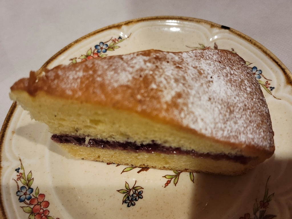 【高評価】レイジーデイジーベーカリー ヴィクトリアスポンジの感想・クチコミ・商品情報【もぐナビ】