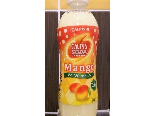 「カルピス カルピスソーダ まろやかマンゴー ペット500ml」のクチコミ画像 by ﾙｰｷｰｽﾞさん