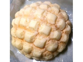 「セブン-イレブン バター香るメロンパン 袋1個」のクチコミ画像 by のあ.さん