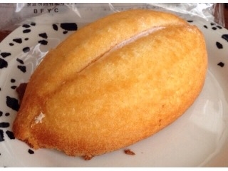 「スリーエフ FSTYLE アーモンドケーキ イチゴクリーム 袋1個」のクチコミ画像 by Fusafusaさん