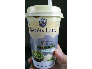 「雪印メグミルク Sweets Latte 抹茶＆ホワイトチョコ カップ190g」のクチコミ画像 by マー君さん