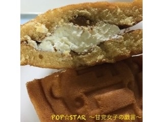「ローソン Uchi Cafe’ SWEETS ふんわりワッフル キャラメル 袋1個」のクチコミ画像 by マロンまろんさん