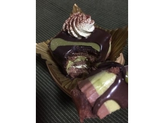 「セーブオン SweetsOn 抹茶チョコケーキ」のクチコミ画像 by レビュアーさん