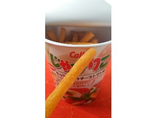 「カルビー じゃがりこ モッツァレラチーズトマト味 カップ52g」のクチコミ画像 by papipoさん