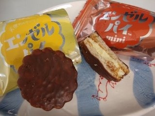 「森永製菓 エンゼルパイミニ チーズケーキ味 箱16個」のクチコミ画像 by レビュアーさん