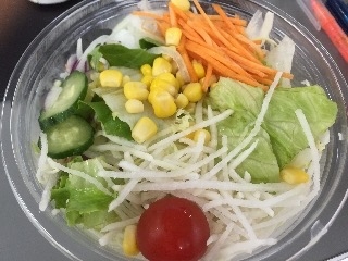 「ベジミール 10品目の生野菜サラダ」のクチコミ画像 by レビュアーさん