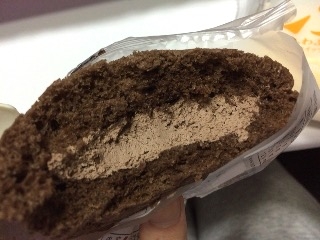 「ヤマザキ ふわふわスフレ 生チョコクリーム 袋1個」のクチコミ画像 by soymilkさん