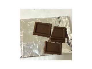 「森永製菓 森永ミルクチョコレート 50g」のクチコミ画像 by オグナノタケルさん