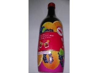 「メルシャン ギュギュッと搾ったサングリア 赤ワイン×オレンジ＆カシス 瓶500ml」のクチコミ画像 by まりこさん