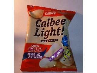 「カルビー カルビーライト！ ポテトチップス うすしお味 袋50g」のクチコミ画像 by まりこさん