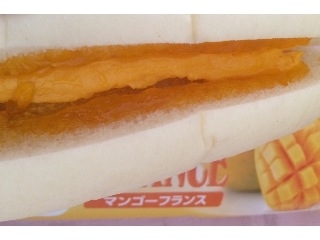 「神戸屋 完熟マンゴーフランス 袋1個」のクチコミ画像 by レビュアーさん