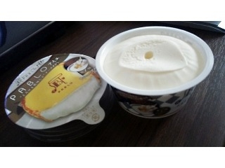 「赤城 PABLOアイス とろける美味しさチーズタルト カップ110ml」のクチコミ画像 by くりおねごはんさん