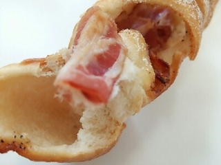 「ヤマザキ おいしい菓子パン ハムフランス 袋1個」のクチコミ画像 by いちごみるうさん