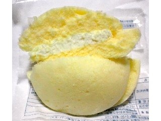 「ヤマザキ ふわふわスフレ レアチーズクリーム 袋1個」のクチコミ画像 by つなさん
