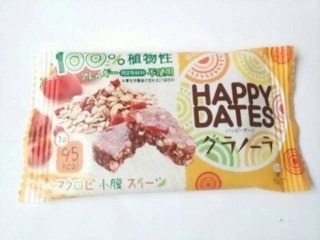 「UHA味覚糖 HAPPY DATES デーツ＆グラノーラ 袋25g」のクチコミ画像 by いちごみるうさん