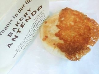 「アンテンドゥ きのことポテトのチーズお焼き」のクチコミ画像 by いちごみるうさん