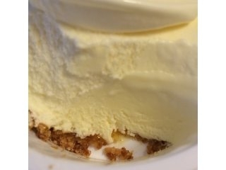 「赤城 PABLOアイス とろける美味しさチーズタルト カップ110ml」のクチコミ画像 by Yulikaさん