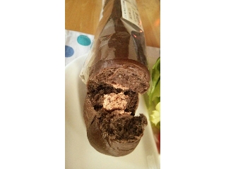 「セブン-イレブン 黒いちぎりパン チョコホイップ 袋1個」のクチコミ画像 by taaさん