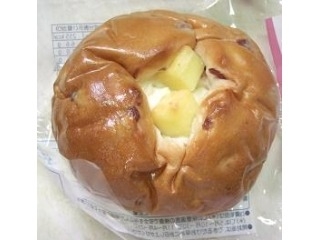 「Pasco クランベリーチーズパン 袋1個」のクチコミ画像 by ちゃちゃさん