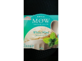 「森永 MOW ホワイトミント カップ140ml」のクチコミ画像 by ﾙｰｷｰｽﾞさん