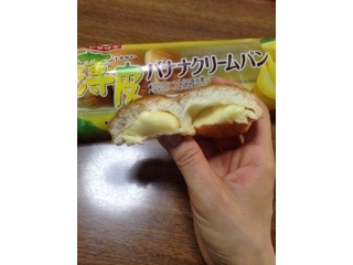 「ヤマザキ 薄皮 バナナクリームパン 袋5個」のクチコミ画像 by ポロリさん