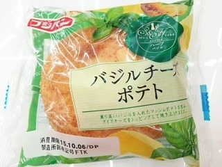 「フジパン バジルチーズポテト 袋1個」のクチコミ画像 by いちごみるうさん